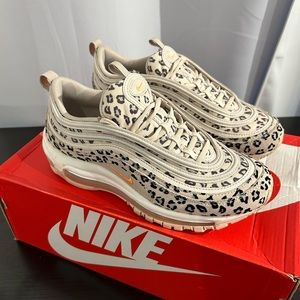 Women’s Nike Air Max 97 SE